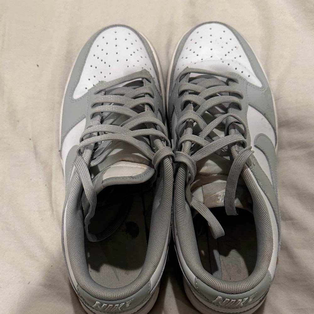 WMNS Nike Dunk Low ‘Grey Fog’ - Picture 10 of 11